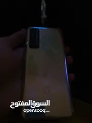  2 هواوي نوفا 7 5g للبدل على تلفون قوي و بنف المواصفات الي عنده يراسل خاص لا ترن يفضل يكون الجهاز اكثر