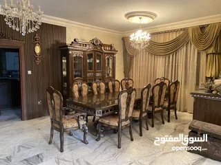  1 شقة طابقية للبيع في عمان - الرابية - طابق ثالث