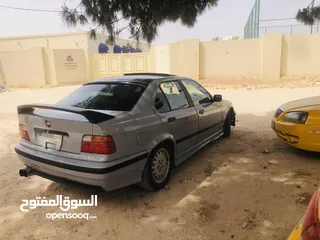  6 بي ام دبليو 325