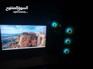  2 موجود كمبيوتر كامل مع شاشي للبيع المذربورد: ASUS H81M-K الرام: RAM 16 GB كرت الشاشة: SAPPHIRE RX 580