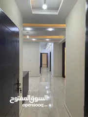  2 شقة للبيع – فرصة لا تعوّض في مادبا / حي الرشاد بسعر حرق