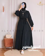  2 ملابس نسائية ، عبايات ، فساتين