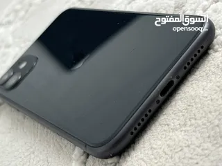  4 ايفون 11 العادي