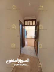  10 شقة سوبر ديلوكس شبة ارضي مع حديقة وترسات واسعة