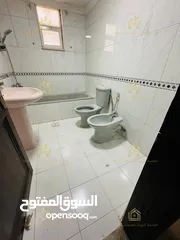  6 شقة فارغة - دير غبار - 3نوم 1ماستر - 200م - بلكونتين - قرب الخدمات العامة