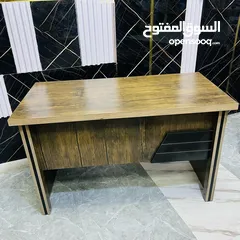 4 زاويتك بتحكي عنك! مكتب خشب لامينيت أنيق + كرسي شبك مريح 100×50 سم –
