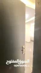  8 شقه للبيع في بير زيت