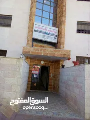  1 شقة للبيع من المالك مباشره تتصلح للسكن او الاستثمار