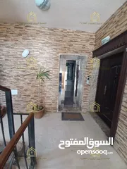  11 شقة مميزة - خلدا - 3نوم 1ماستر - 200م - قرب الخدمات العامة - موقع هادئ ومميز