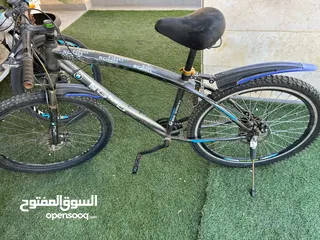  2 بسكليت جنط 26 بحاله لوكالة لا ينقصها شيء