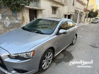  6 سيارة للبيع