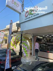  18 عدد محل عصير كامل متكامل  بحاله لجديد والسعر ما يرضي الله البيع كامل. كلو بحاله الجديد