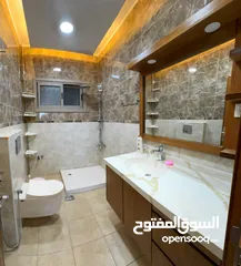  11 روف للايجار مفروش بالكامل في اجمل مناطق البيرة التواصل مع المالك مباشرة دون عمولة (1250) دولار