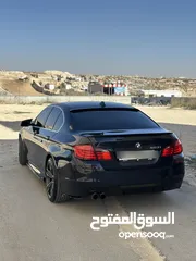  2 بي ام دابليو 523 موديل 2011 في رخصة