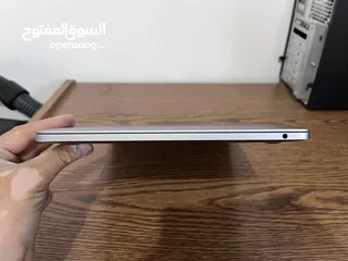  8 ماك بوك برو 2016 13انش للبيع
