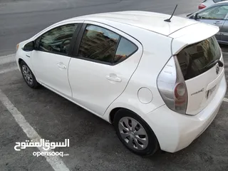  6 تويوتا بريوس 2013 بحالة الوكالة