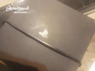  1 بلايستيشن 4 للبيع تعديل