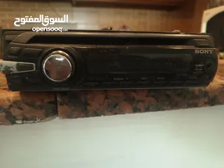  1 مسجل سوني ومسجل صيني  ولا غلطه