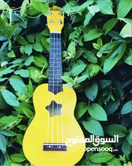  3 Ukulele small guitar good gift يوكاليل جيتار صغير هدية جيدة للأطفال أو الأصدقاء.