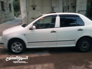  3 سيارة سكودا فابيا موديل 2003 سعر 16 الف شيكل