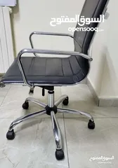 1 كراسي مكتبي كروم جلد ايطالي مميزين