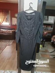  2 فستان سهرة اسود مطرز xl ينفع لحد رفيع .. للبيع ب1500ج