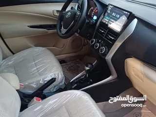 13 تويوتا يارس 2019   ماتور 1500cc بسعر 11500 دينار  الشكل الجديد فحص كامل 7 جيد بدون ملاحظات او قصعات