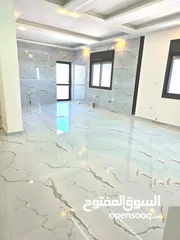  21 شقة فاخره 180 م 2 جديده البحيره  للبيع