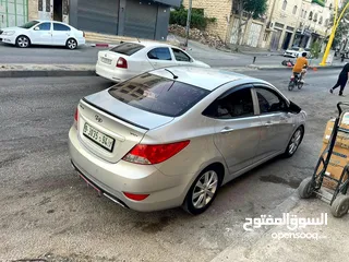  4 اكسينت ديزل 2013  4 غيار  للبيع او البدل على سبورتاج او توسان