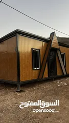 1 كرفان كوخ لون خشبي بحالة ممتازة