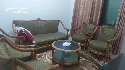  6 شقق مفروشة للإيجار