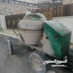  5 معدات انشائية ماتور كهرباء مقص كمبريسة  ومعدات أخرى