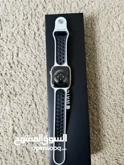  2 Apple watch series 4 platinum