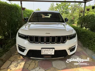  1 Jeep 2023 Limited