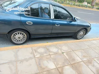  2 هونداي أفانتي 1996