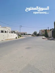  8 ارض 500م حوض وادي الطي مستويه مقابل مدارس بيت المقدس