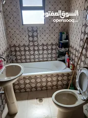  10 شقة للبيع(المرقب)
