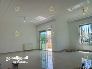  14 شقة مجددة - ام السماق - 3نوم - 190م - بلكونتين بإطلالــــه مميزة - قرب الخدمات العامة