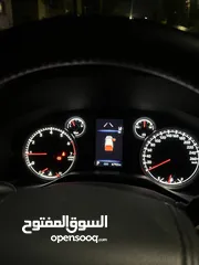 10 تويوتا لاند كروزر 2022 وارد الوكالة المركزية  زيرو - 6 الاف كم  مرخص ومؤمنة للسنة القادمة لم تستخدم