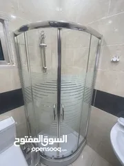  2 بيكدوش / شاور بوكس