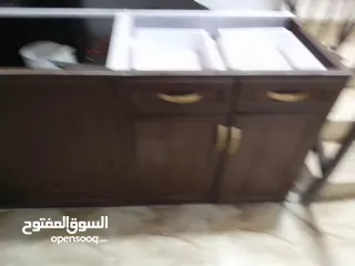  3 مطبخ للبيع سعر100غير قابل للتفاوض