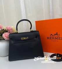  4 شنط يد ماركه مميزه