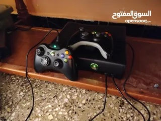  7 مفلاشية XBOX 360للبيع حببة النقية السعر 25.000 قابل للتفاوض  وقابل للإستبدال ب PS4