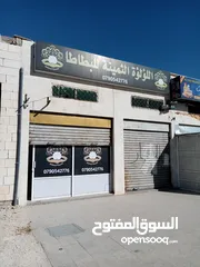  7 محلات تجارية للايجار مساحة كل مخزن27م المحلات مبلطة وراكب لها ابواب زجاجية العنوان الجويدة حي الباير