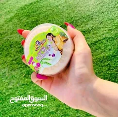  1 عندي كل شغلات المكياج والعنايه بالبشره