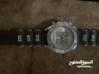 6 ساعات للبيع