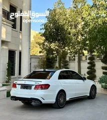  8 مرسيدس e 200