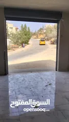  5 مخازن للايجار