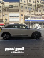  15 كيا نيرو 2019 -الاتصال على رقم الوطنيه في الوصف