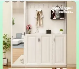  1 خزانه احذيه لون ابيض تفصيل خشب لامينيت مع مراي ودنسوار وعلاقه مفاتيح